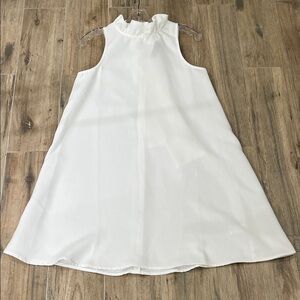 Pomander Place Classic White Sleeveless Dress Size S